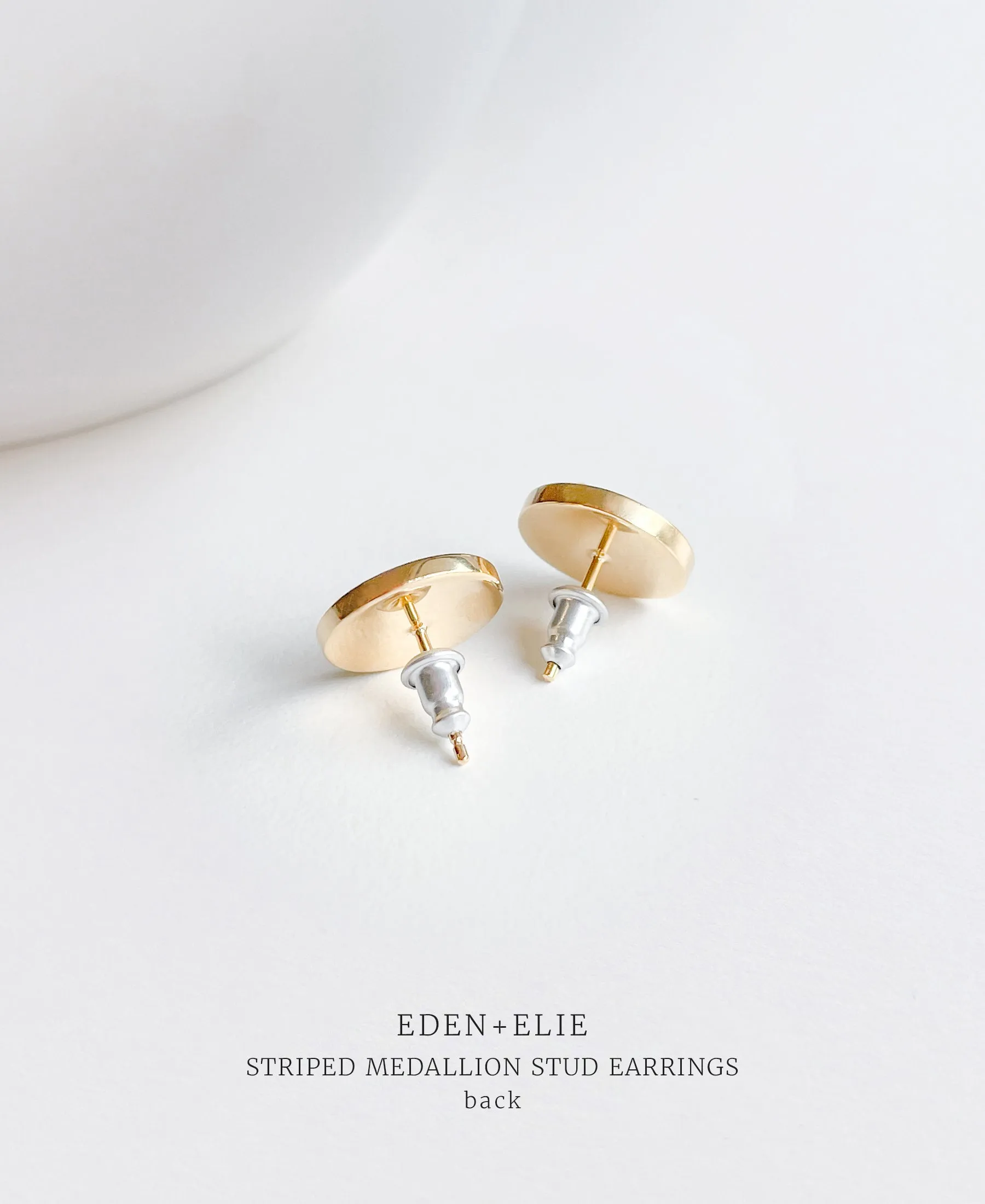 EDEN   ELIE Striped Medallion stud earrings - Bird of Paradise