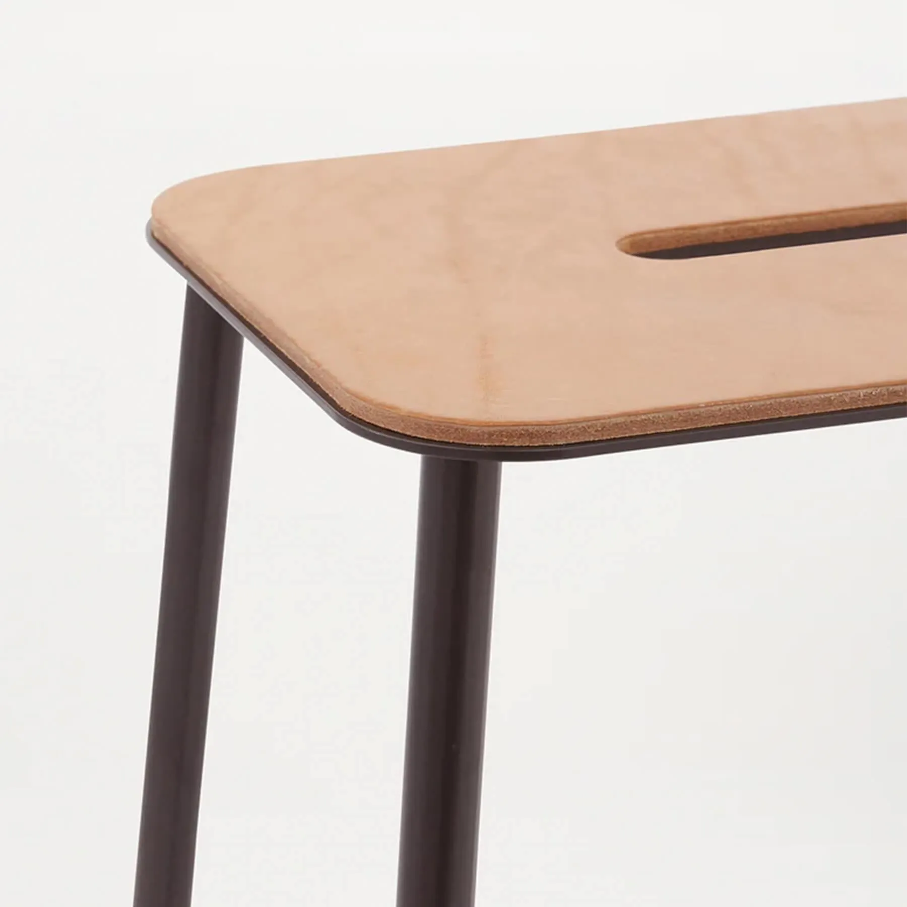 Frama Adam stool