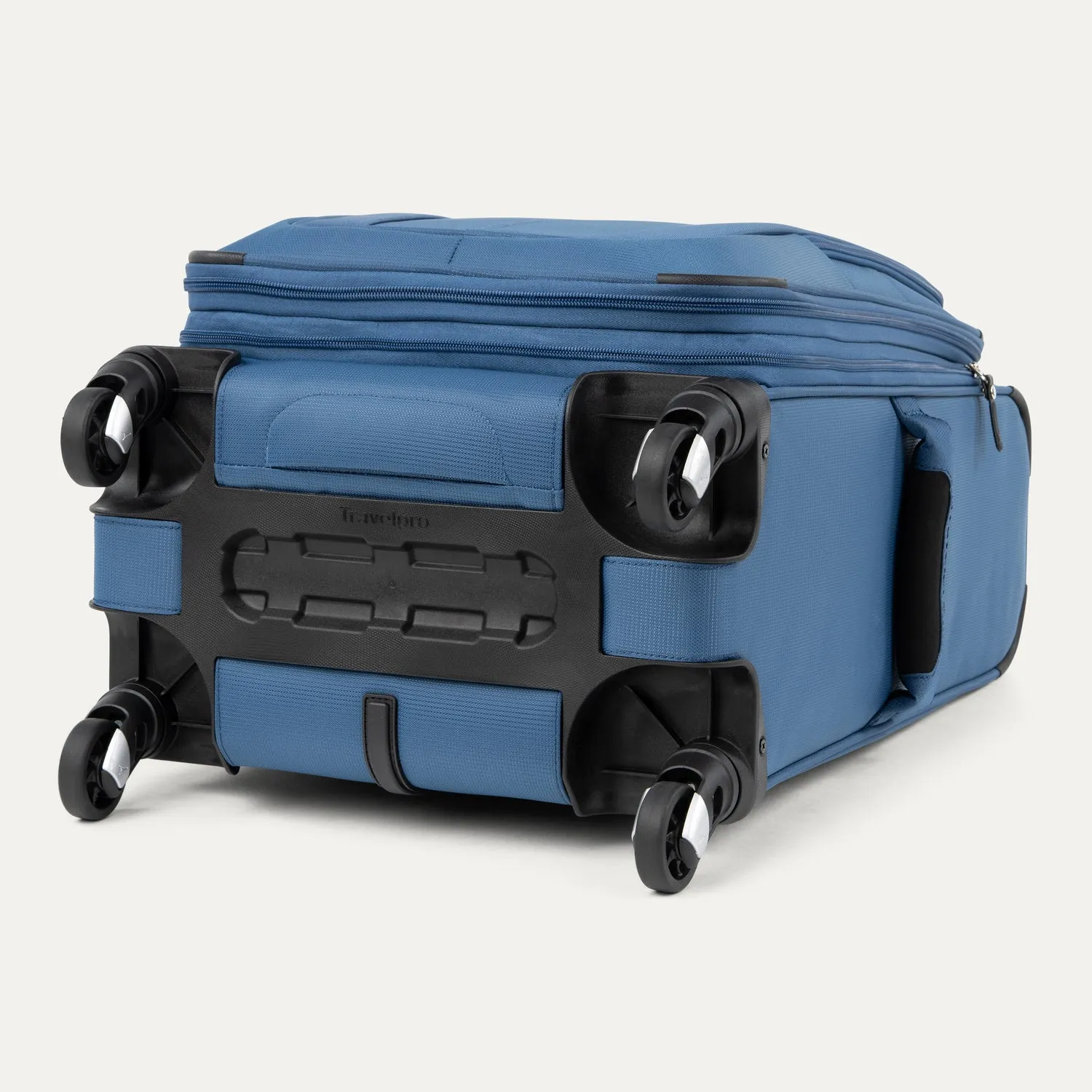 Maxlite® 5 Floating On Air Luggage Set