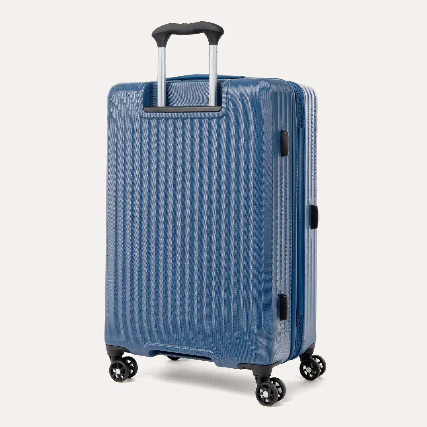 Maxlite® Air Medium Check-In Hardside Spinner