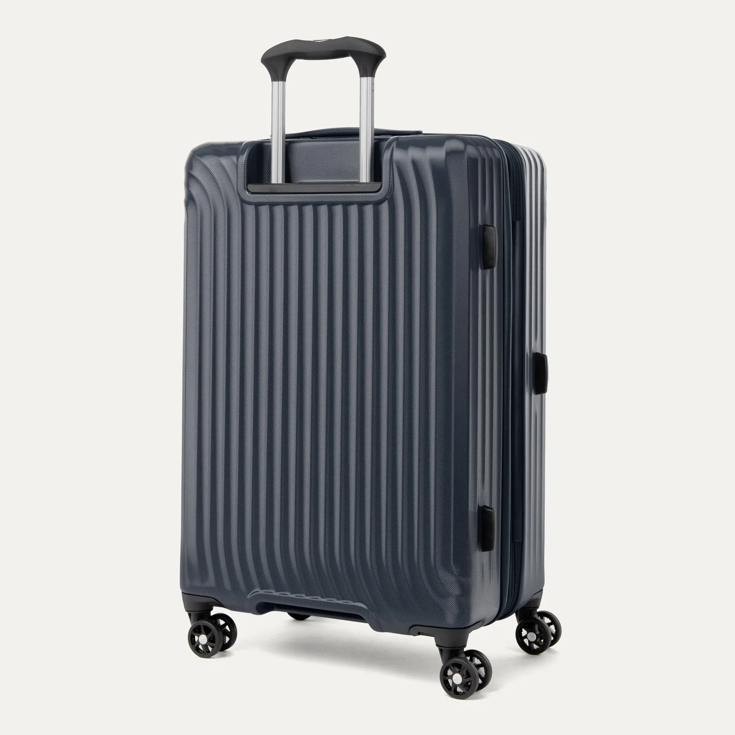 Maxlite® Air Medium Check-In Hardside Spinner