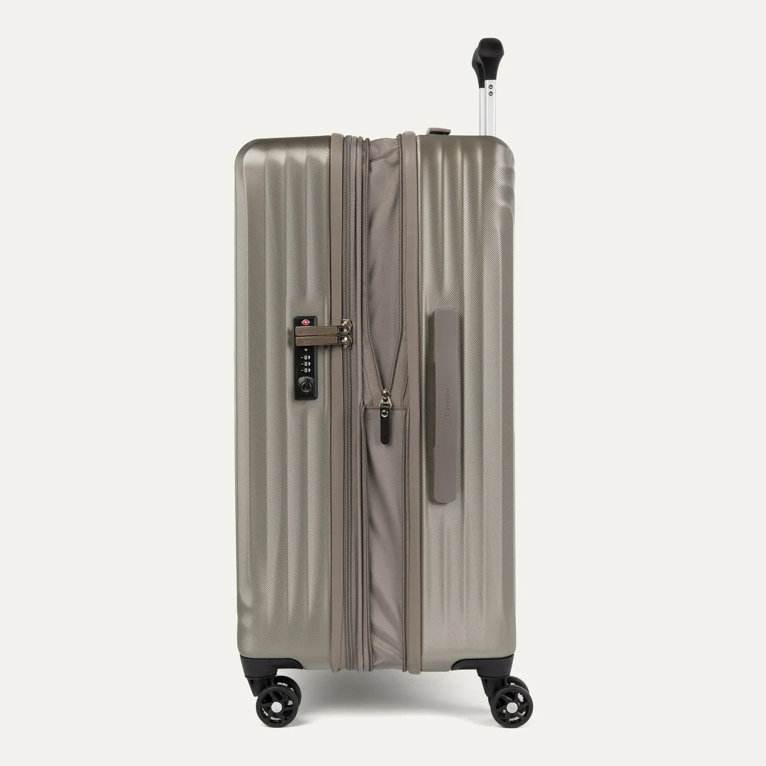 Maxlite® Air Medium Check-In Hardside Spinner