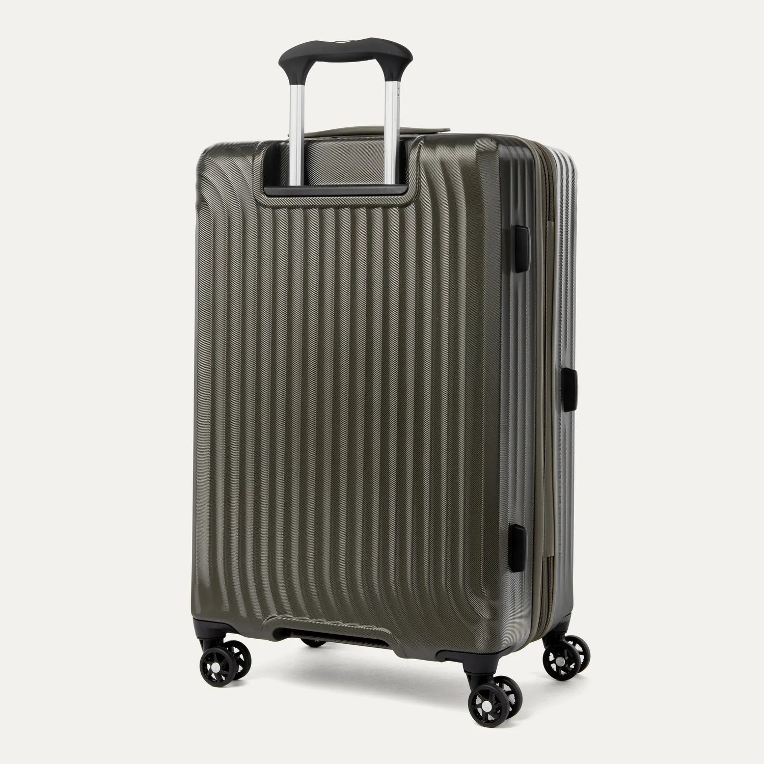 Maxlite® Air Medium Check-In Hardside Spinner