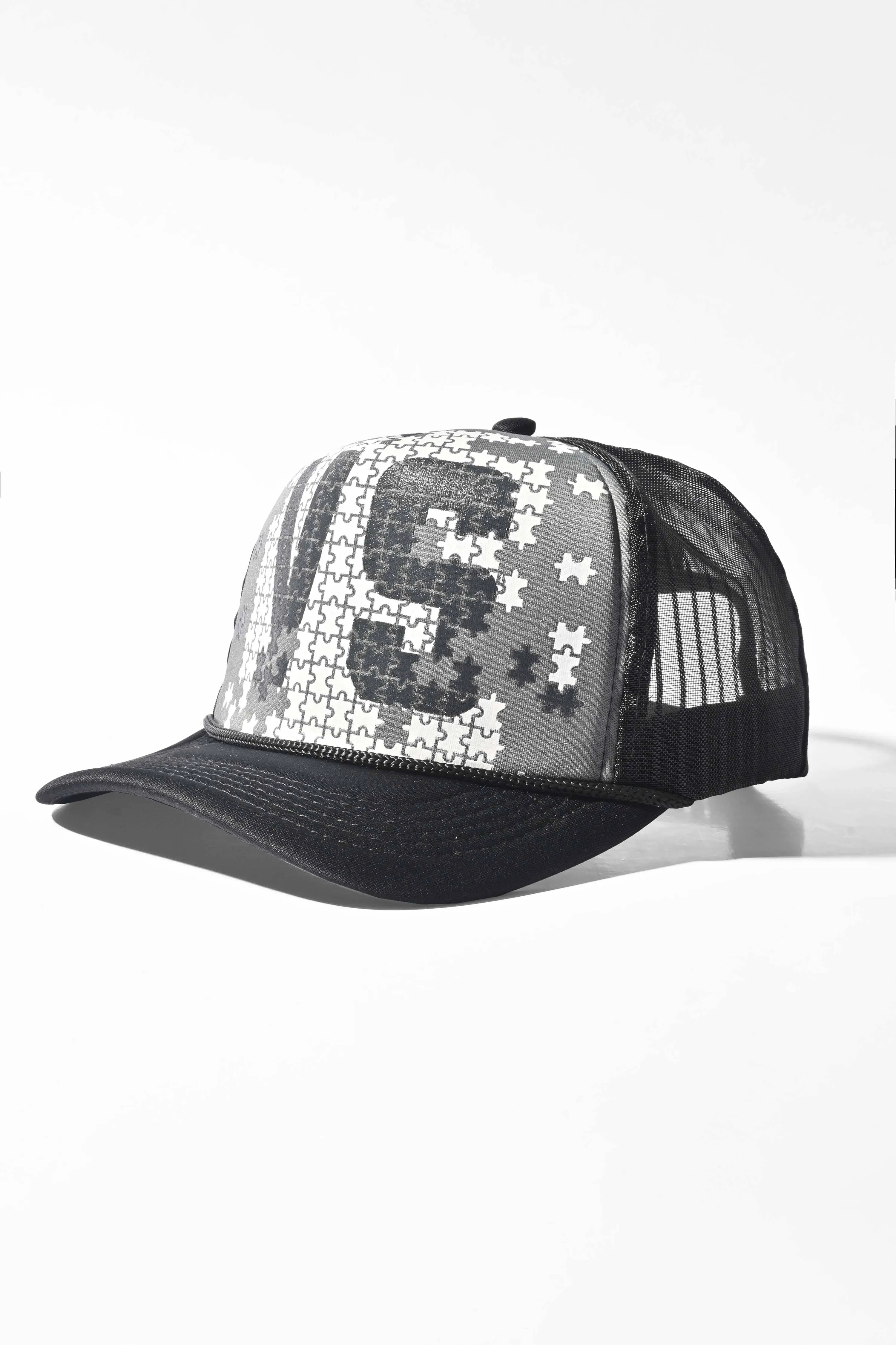 Men's Back Net Imported Classic P Cap