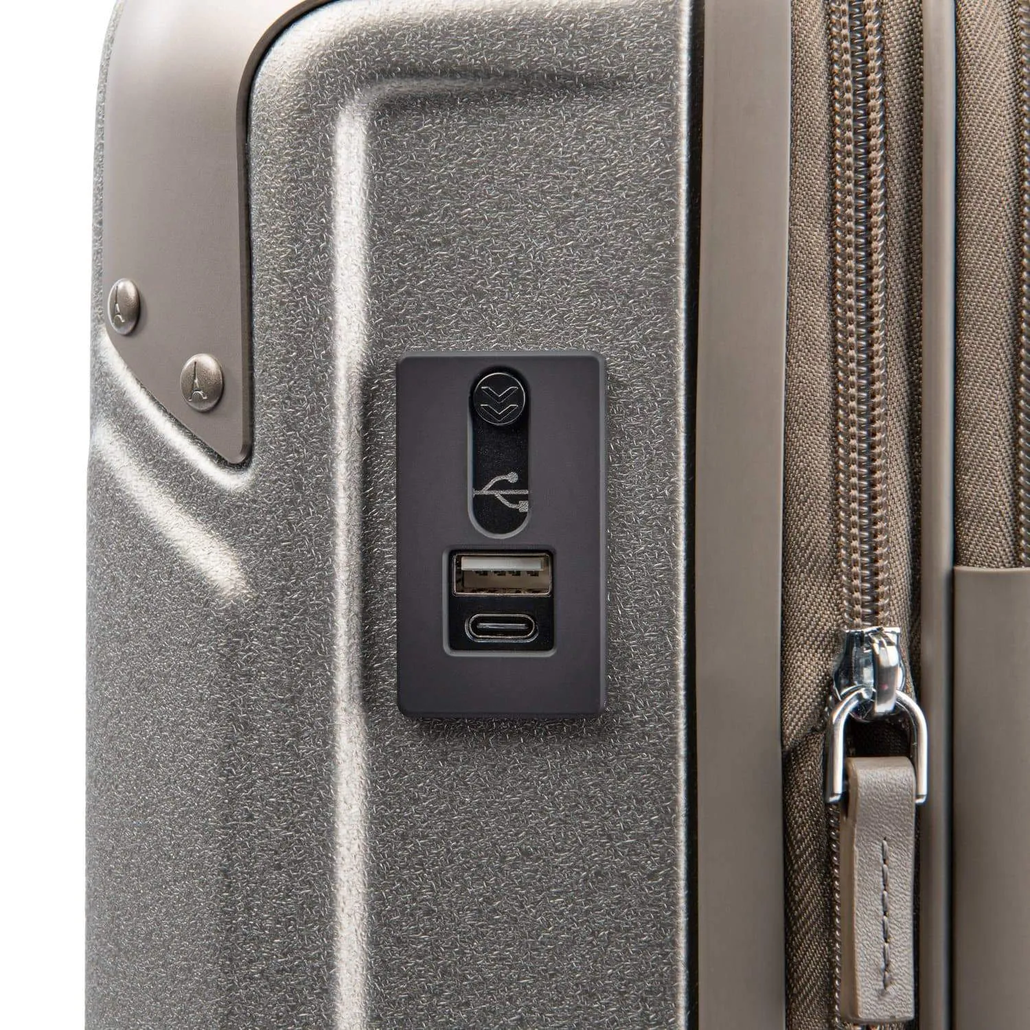 Platinum® Elite Carry-On Expandable Hardside Spinner