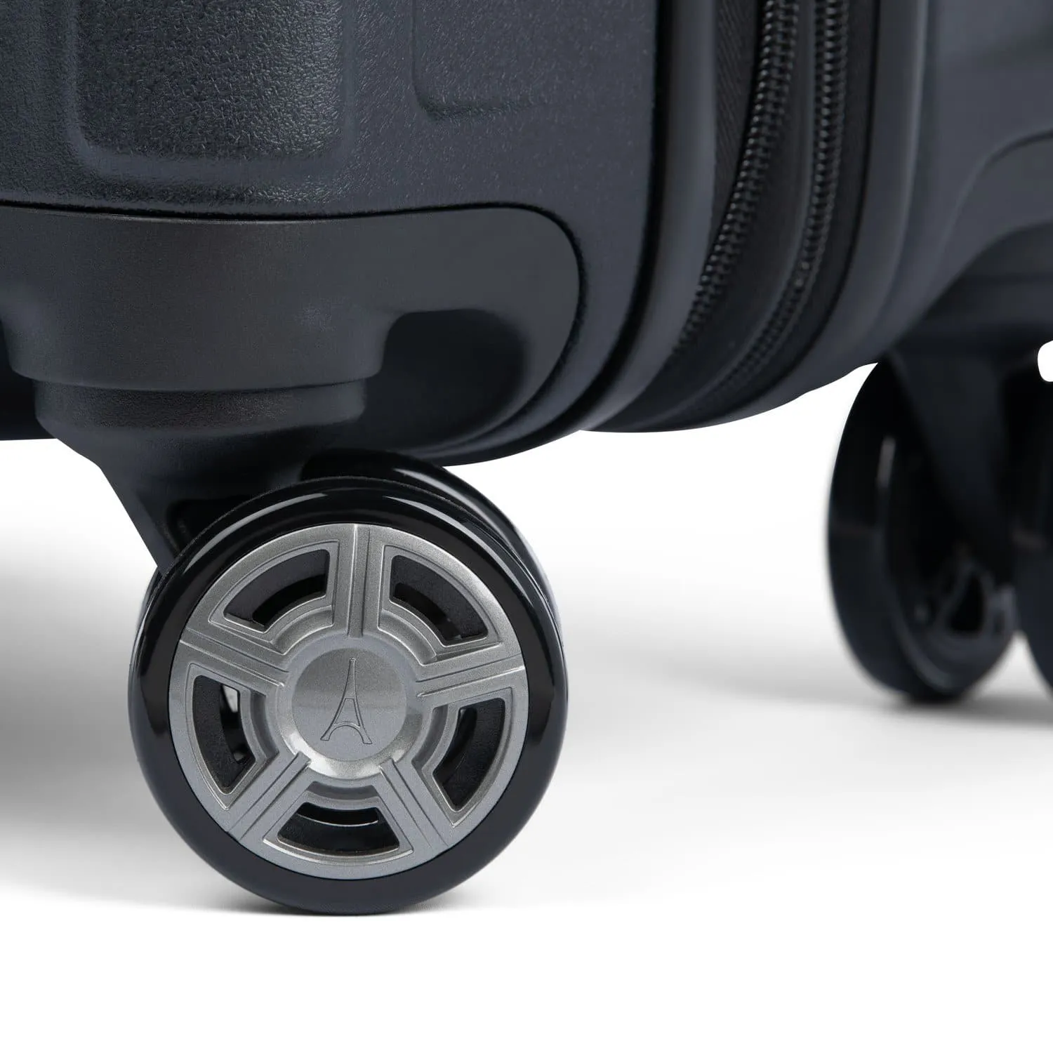 Platinum® Elite Carry-On Expandable Hardside Spinner