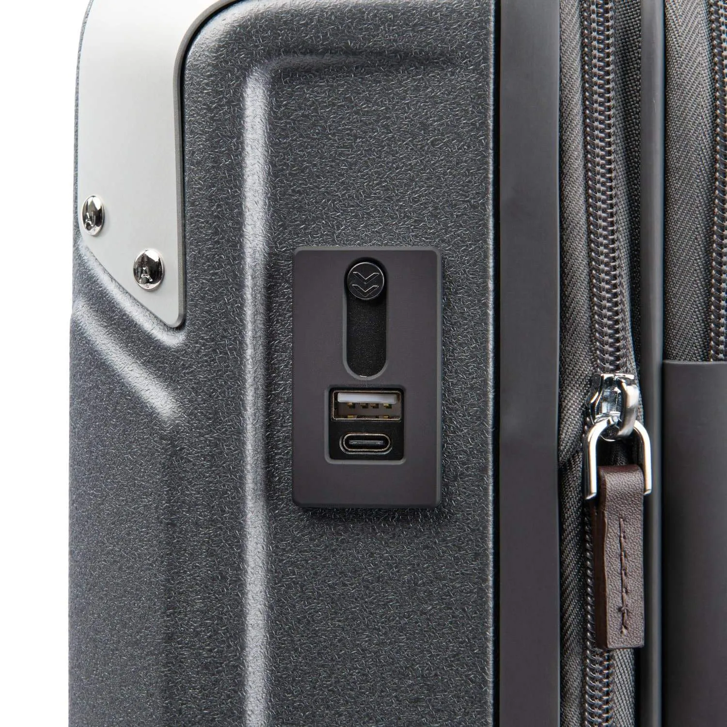 Platinum® Elite Carry-On Expandable Hardside Spinner