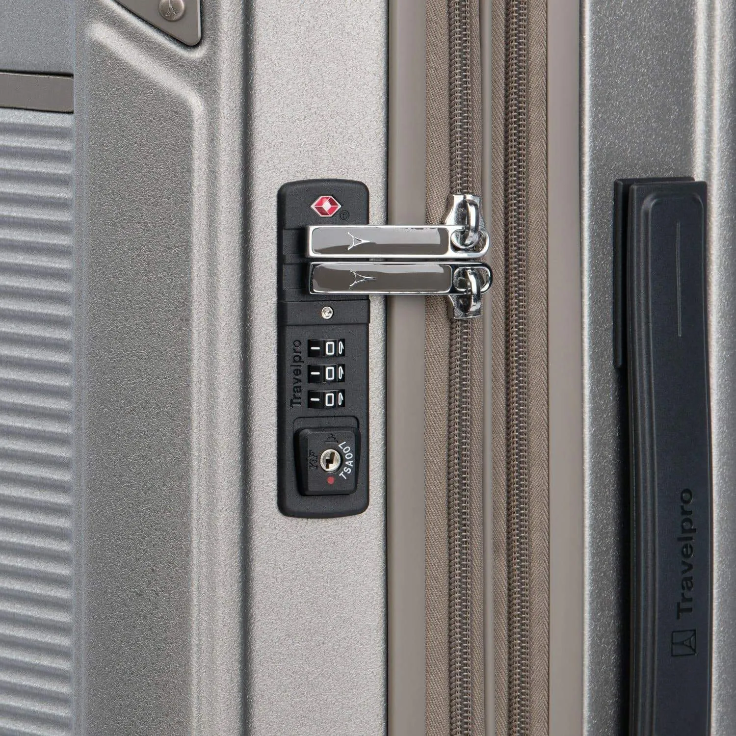 Platinum® Elite Carry-On Expandable Hardside Spinner