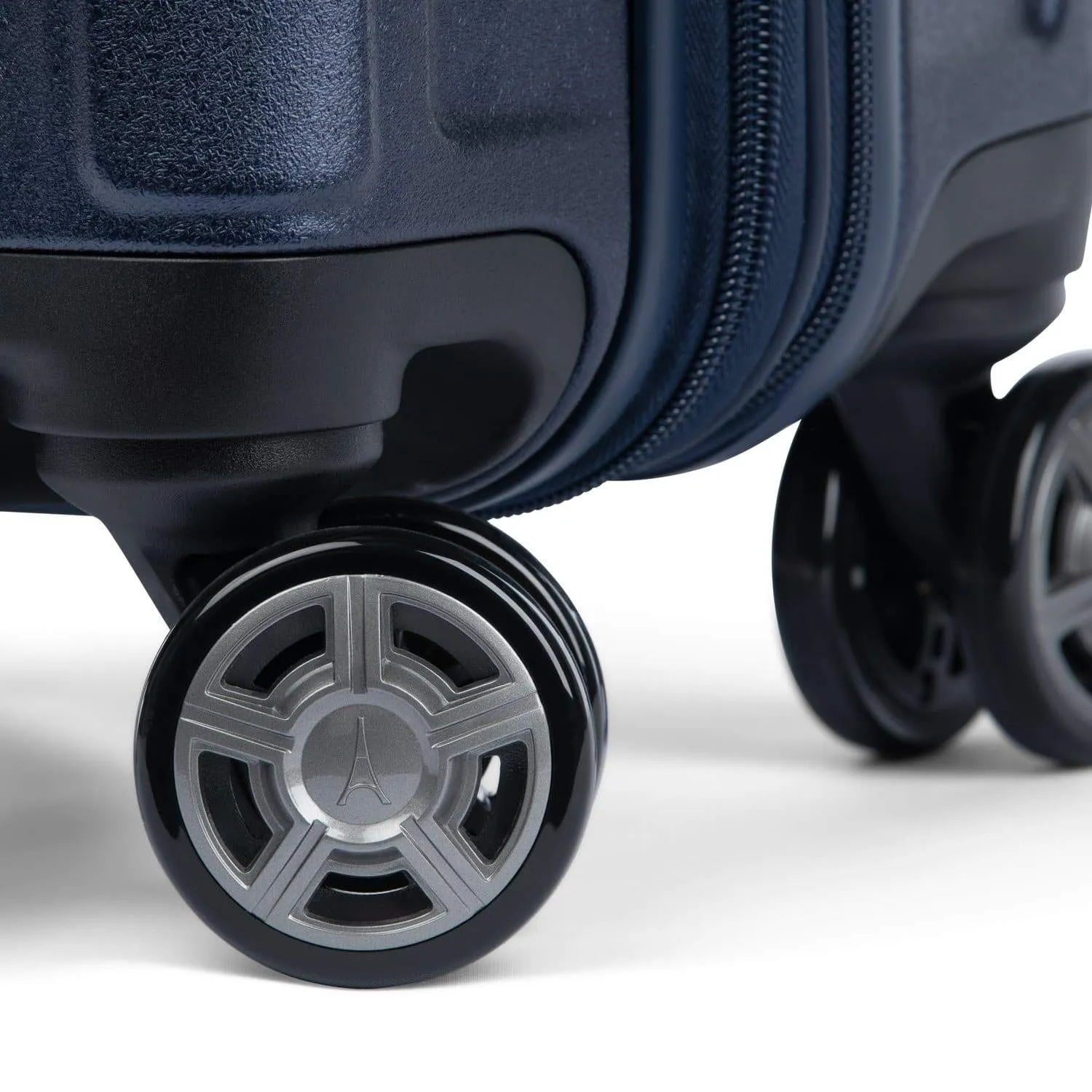 Platinum® Elite Carry-On Expandable Hardside Spinner