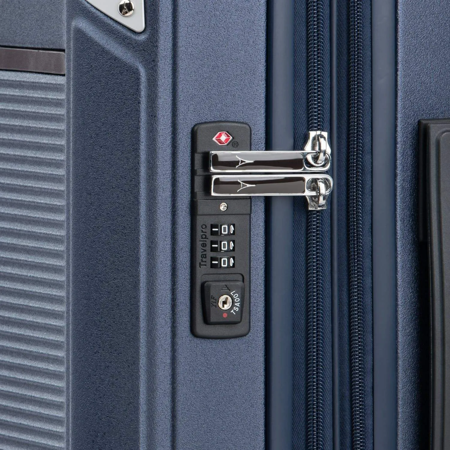 Platinum® Elite Carry-On Expandable Hardside Spinner