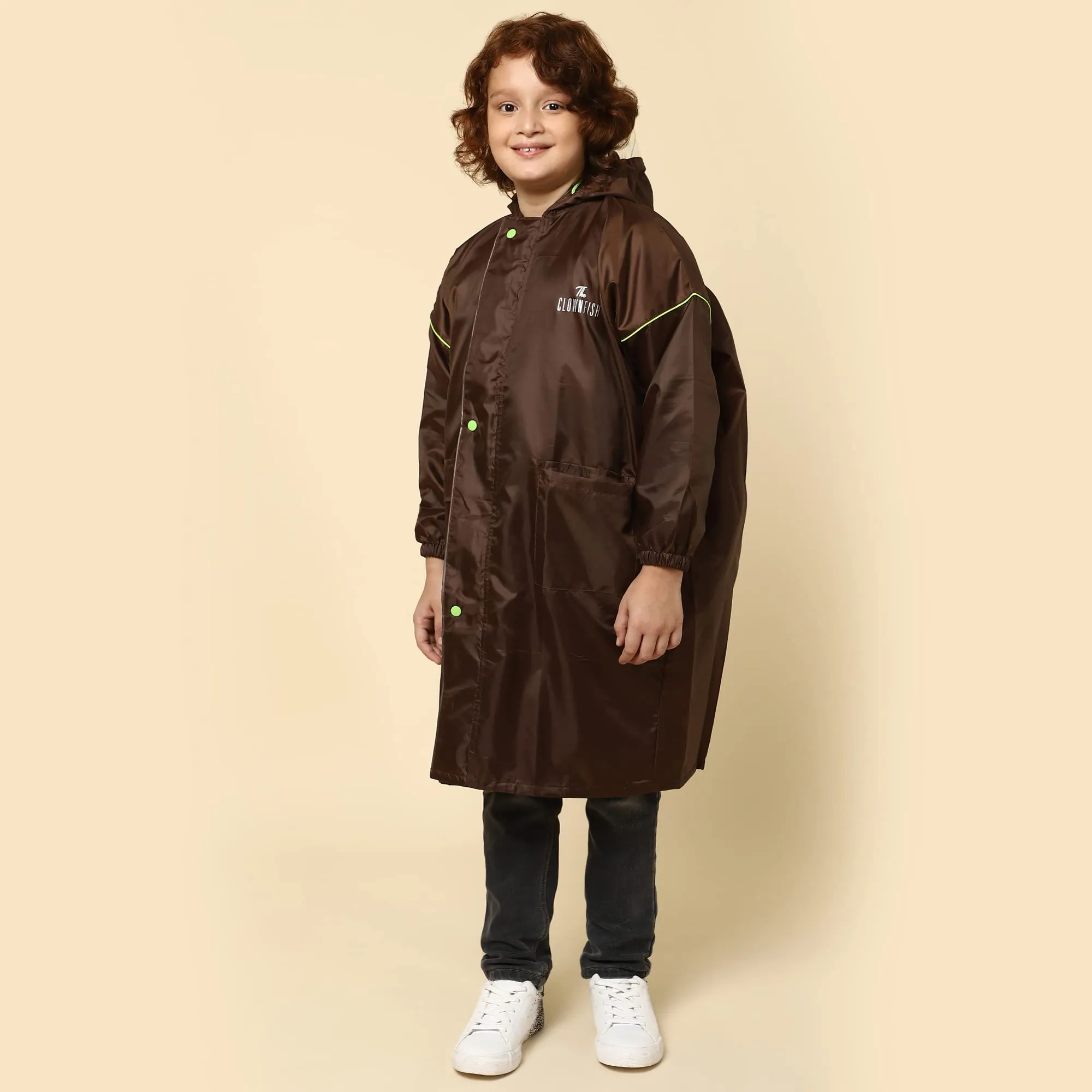 THE CLOWNFISH Oliver Series Kids Waterproof Polyester Double Coating Reversible Longcoat with Hood and Reflector Logo at Back. Printed Plastic Pouch. Kid Age-10-11 years (Brown)